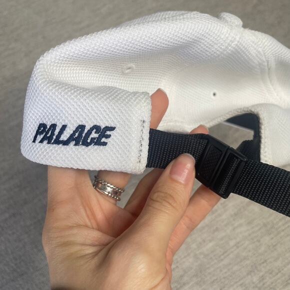 PALACE Knit White P Hat Made In USA Adjustable Streetwear Black - Picture 2 of 4